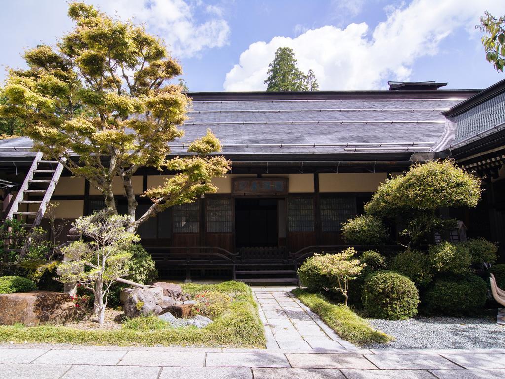 Hotel Koyasan Shukubo Jokiin Zewnętrze zdjęcie