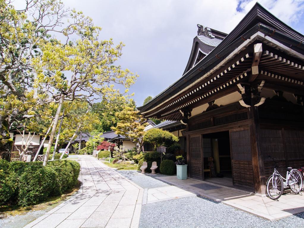 Hotel Koyasan Shukubo Jokiin Zewnętrze zdjęcie